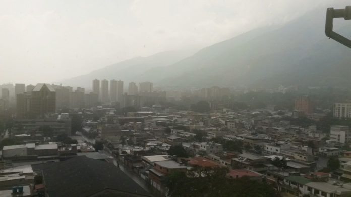 La calima afecta las mucosas de los ciudadanos - Noticiero de Venezuela