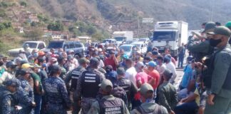 Protestan en la Autopista Gran Mariscal de Ayacucho - Noticiero de Venezuela