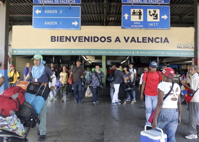Terminales del País permanecerán cerrados - Noticiero de Venezuela