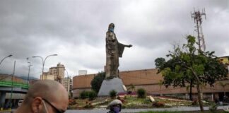 Venezuela supera por tercer día su récord de casos - noticiero de Venezuela