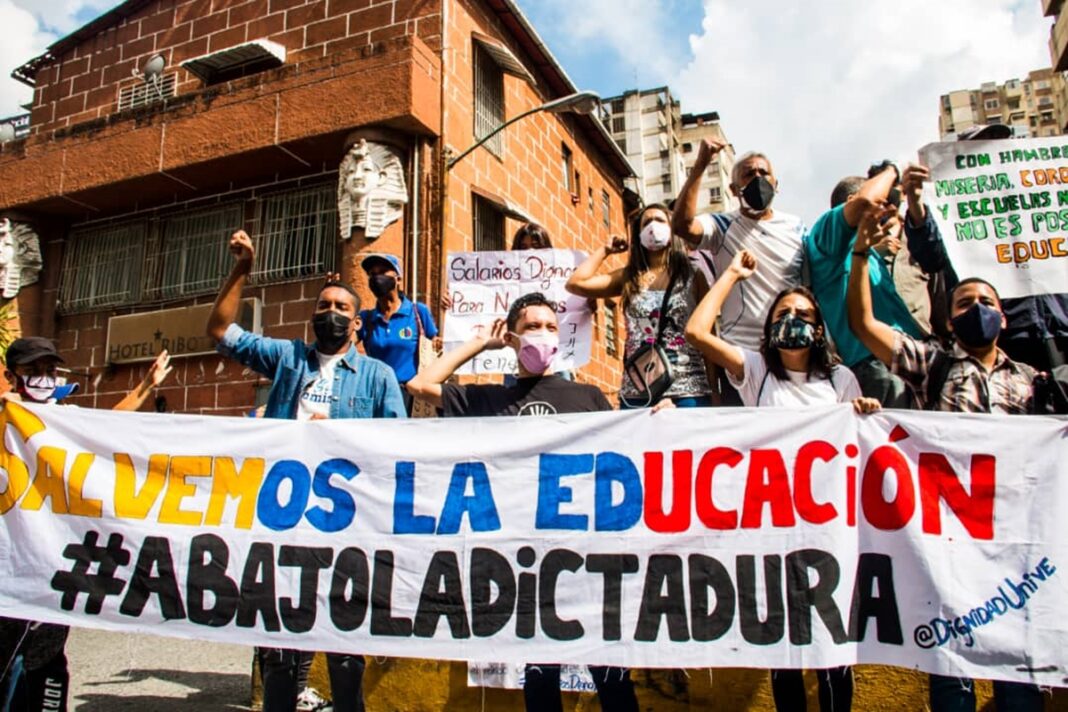 Una Protesta Nacional De Maestros Se Realizó En Medio De La Pandemia