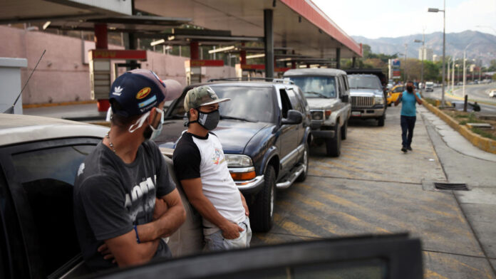 soluciones a la escasez de gasolina en Venezuela