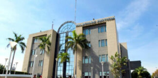 Lanzan granda al Palacio de Justicia de Maracaibo-NDV