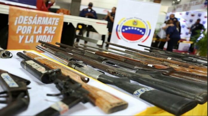 Autoridades venezolanas control de armas