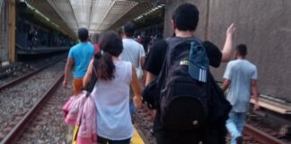 usuarios desalojaron Metro de Caracas
