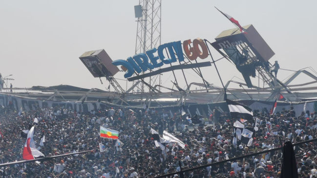 Colapsó techo de estadio en Chile