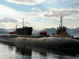 submarino nuclear K-329 Belgorod