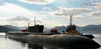 submarino nuclear K-329 Belgorod