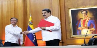 Petro y Maduro firman Declaración Conjunta