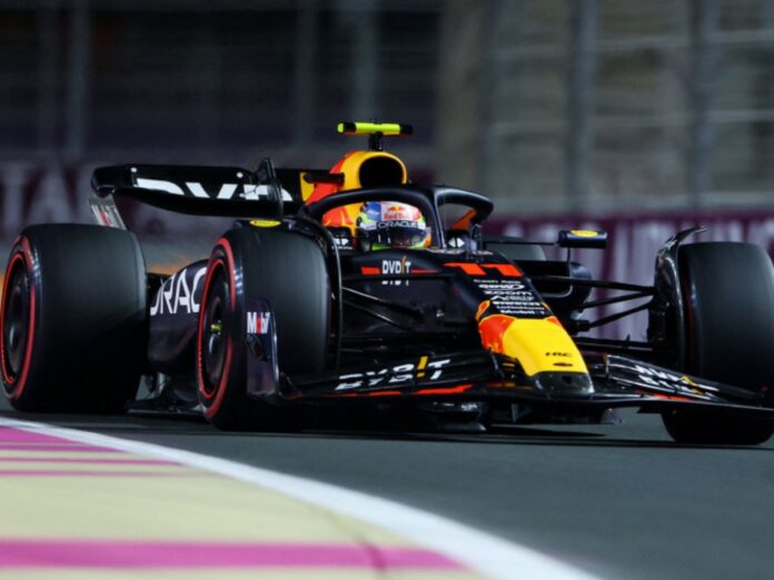 “Checo” Pérez conquista la pole en el GP de Arabia y Verstappen queda fuera-NDV