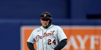 Miguel Cabrera hit 3.090