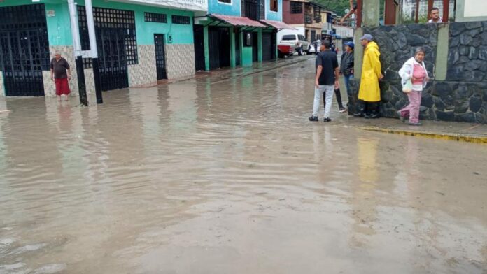 alerta por lluvias en Mérida-ndv