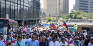Trabajadores venezolanos salario digno