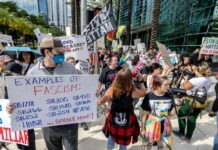 Marcha de inmigrantes en Florida