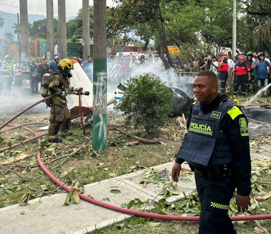 avioneta de la Fuerza Aérea de Colombia cayó en Cali-NDV