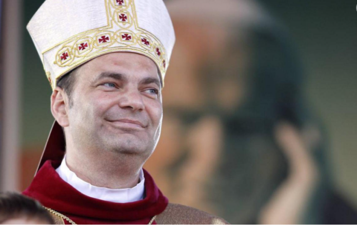 obispo polaco orgia gay