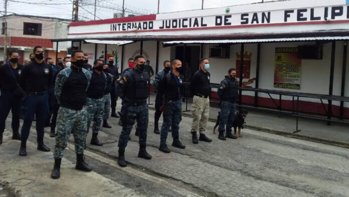 directivos Internado Judicial de San Felipe-NDV