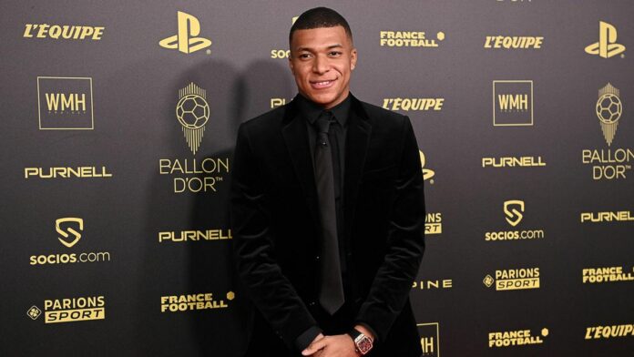 Kylian Mbappé Balón de Oro de Messi