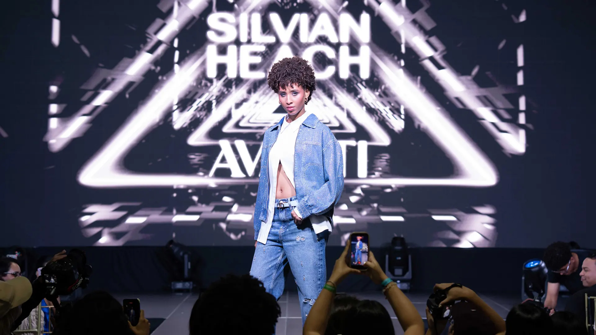 Galería Avanti en FIPEV